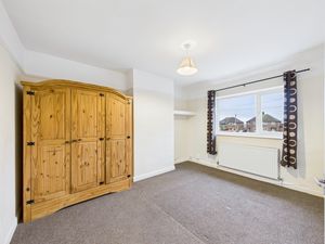 Bedroom- click for photo gallery